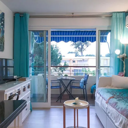 Luminoso Estudio A Pie De Playa Apartment Estepona